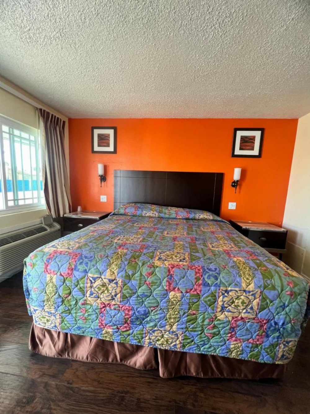 Walden Motel Image 21